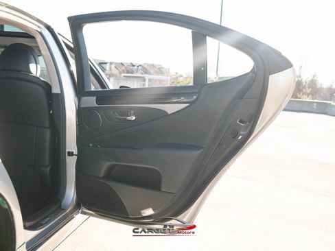 Used 2014 Lexus LS 460 AWD image 45