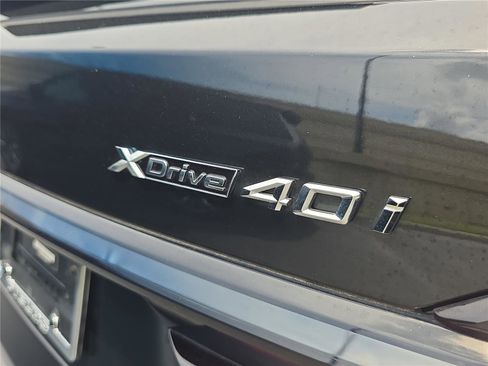 Certified 2024 BMW X7 xDrive40i w/ M Sport Package AWD/4WD image 5