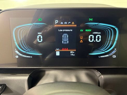 New 2026 Kia Niro EX FWD image 26