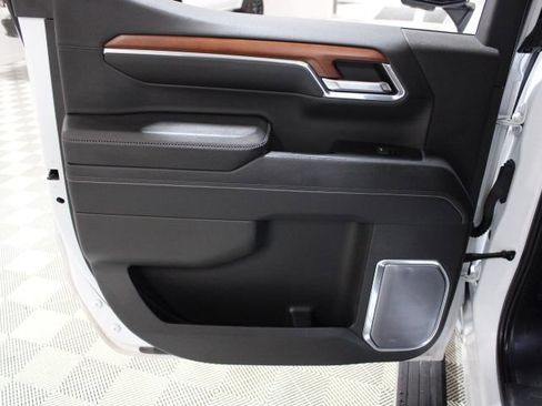 Used 2023 GMC Sierra 1500 Denali w/ Denali Reserve Package image 23