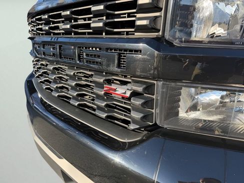 Used 2022 Chevrolet Silverado 1500 Custom Trail Boss image 8