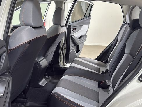 Used 2021 Subaru Crosstrek 2.0i Premium w/ Moonroof Package image 15