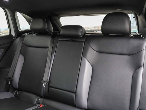 Used 2023 Volkswagen ID.4 Pro S Plus AWD/4WD image 17