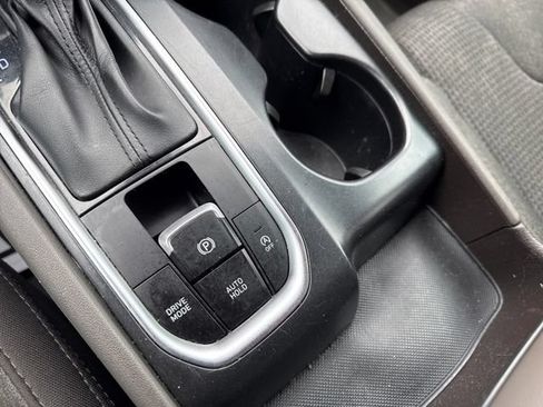 Used 2020 Hyundai Santa Fe SEL FWD image 16
