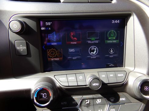 Used 2019 Chevrolet Corvette Grand Sport w/ Carbon Flash Badge Package image 20