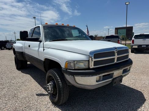 Used 1997 Dodge Ram 3500 Truck 4x4 Club Cab image 1