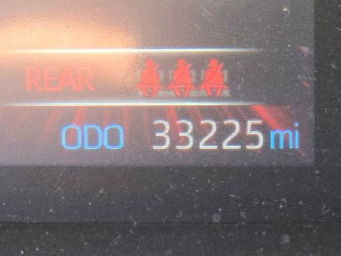 Used 2021 Toyota RAV4 XLE FWD image 32