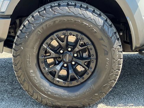 Used 2023 Ford F150 Raptor w/ Raptor 37 Performance Package AWD/4WD image 25