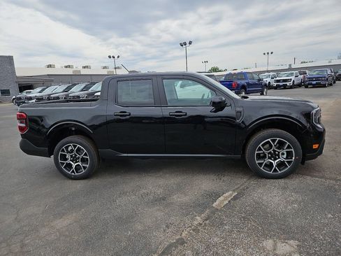 New 2026 Ford Maverick Lariat AWD/4WD image 14
