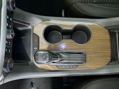 Used 2019 GMC Acadia SLE w/ LPO, Floor Liner Package image 16