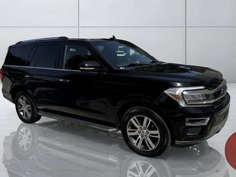 Used 2023 Ford Expedition Limited AWD/4WD image 9