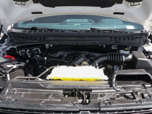 Used 2022 Ford F150 Lariat w/ Equipment Group 502A High AWD/4WD image 12