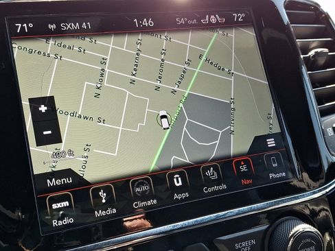 Used 2019 Jeep Grand Cherokee Limited image 17