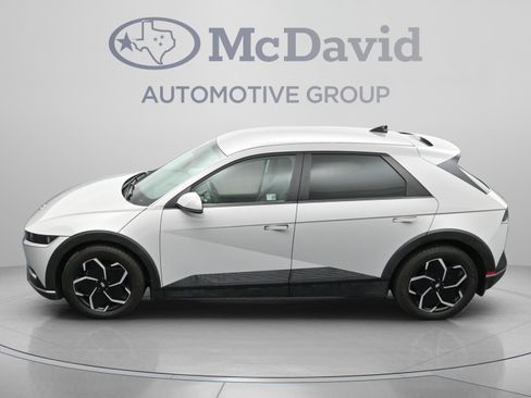 Used 2024 Hyundai Ioniq 5 SEL RWD image 35