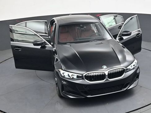 Certified 2026 BMW 330i Sedan w/ Premium Package RWD image 40