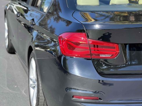 Used 2018 BMW 320i Sedan image 47