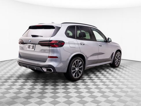 Used 2026 BMW X5 xDrive40i AWD/4WD image 5