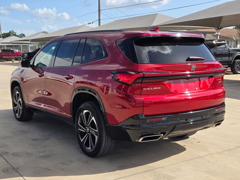 Certified 2026 Buick Enclave Sport Touring FWD image 5