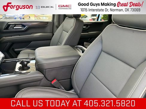 New 2026 GMC Yukon Elevation AWD/4WD image 15