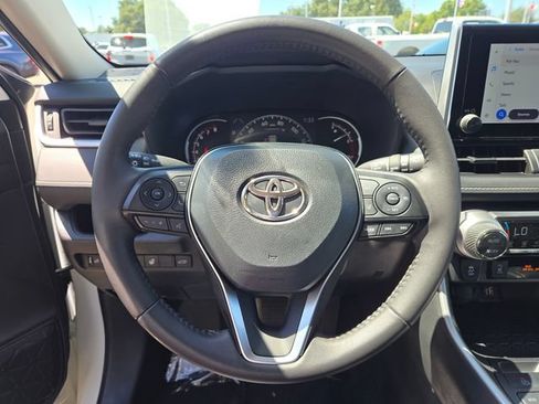 Used 2025 Toyota RAV4 XLE w/ Convenience Package AWD/4WD image 23