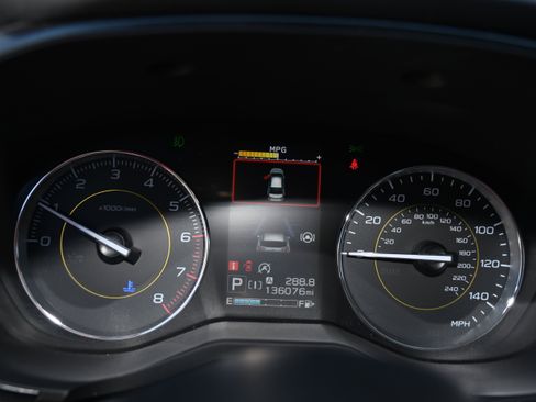 Used 2022 Subaru Crosstrek 2.5i Sport w/ Moonroof Package image 14