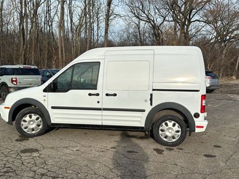 Used 2013 Ford Transit Connect XLT image 5