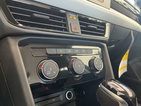 New 2026 Volkswagen Taos S image 20