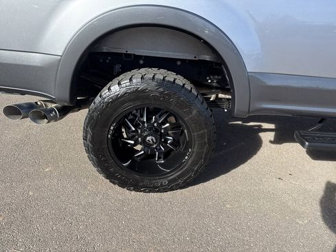 Used 2021 Ford F350 Lariat w/ Lariat Ultimate Package image 31