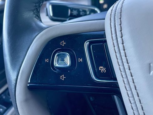 Used 2020 Lincoln Aviator Reserve w/ Equipment Group 201A image 25