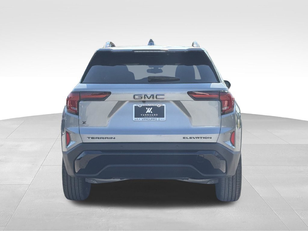 New 2027 GMC Terrain Elevation w/ Black Edition FWD image 5