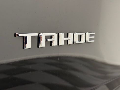 Used 2024 Chevrolet Tahoe LT w/ Luxury Package AWD/4WD image 16