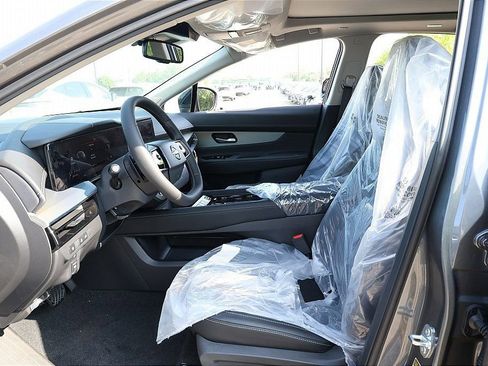 Used 2025 Nissan Murano SL image 17