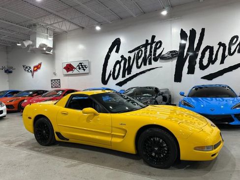 Used 2002 Chevrolet Corvette Z06 w/ Memory Pkg image 29