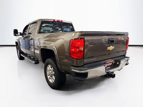Used 2015 Chevrolet Silverado 2500 LT w/ LT Convenience Package image 8