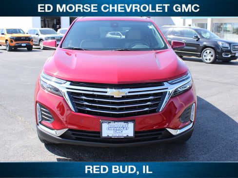 Used 2023 Chevrolet Equinox Premier FWD image 3