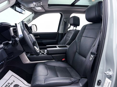 Used 2024 Toyota Tundra Limited image 19