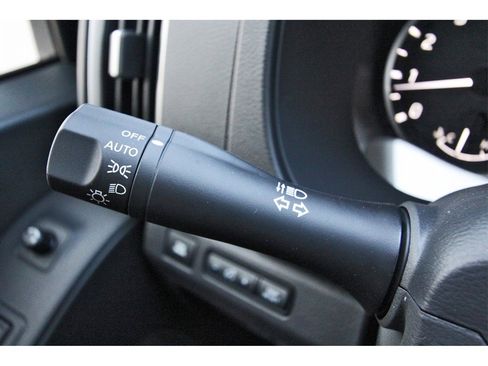 New 2026 Nissan Frontier SV image 17