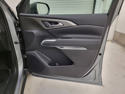 New 2026 Chevrolet Traverse LT w/ Sun and Wheel Package image 36