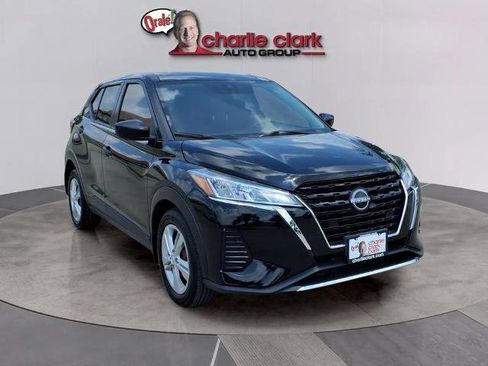 Certified 2024 Nissan Kicks S image 7