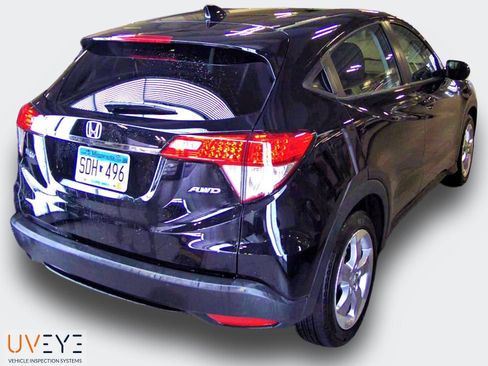 Used 2022 Honda HR-V LX image 4