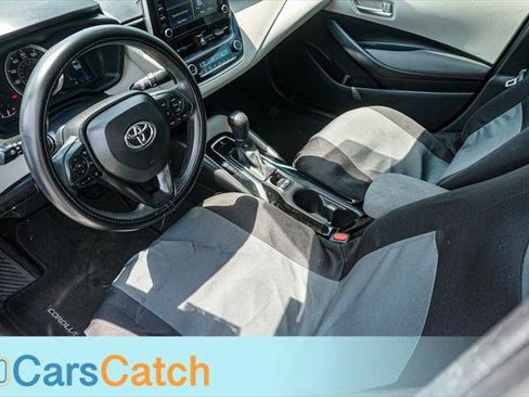 Used 2020 Toyota Corolla LE FWD image 16