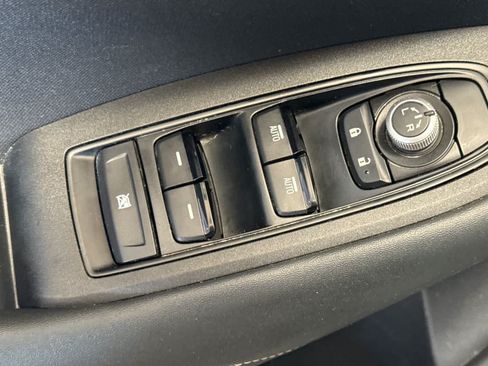 Used 2020 Subaru Outback Premium AWD/4WD image 11