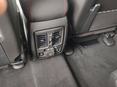 New 2026 Dodge Durango GT image 13