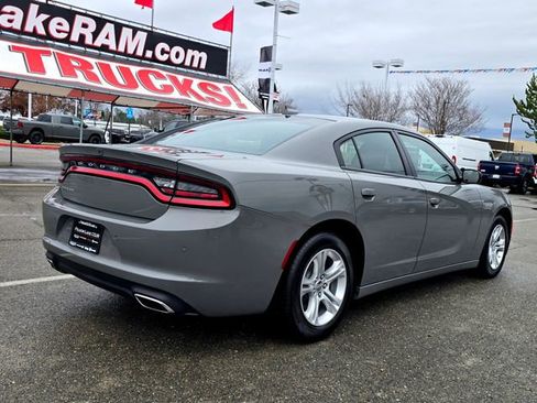 Certified 2023 Dodge Charger SXT image 4