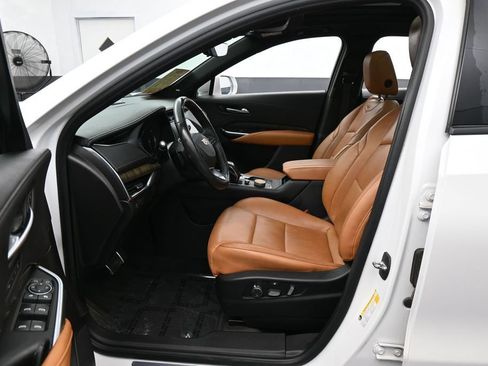 Used 2019 Cadillac XT4 Sport AWD/4WD image 10
