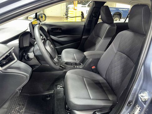 Used 2023 Toyota Corolla LE FWD image 15