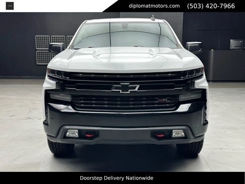 Used 2021 Chevrolet Silverado 1500 LT Trail Boss w/ Convenience Package II image 11