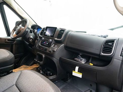 New 2026 RAM ProMaster 2500 w/ Quick Order Package 22G SLT image 28