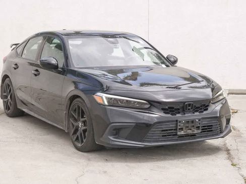 Used 2022 Honda Civic Sport image 3