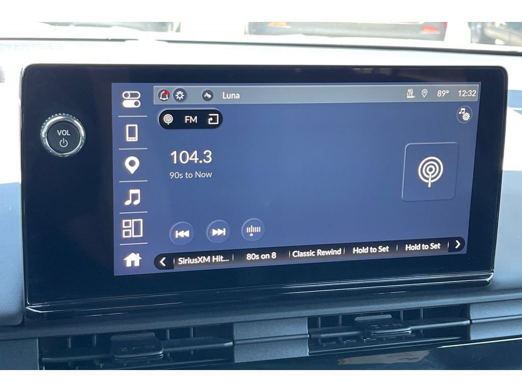 Used 2025 Honda Prologue Touring image 26